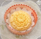 <center>レース飾り</center><center>レースの中でも難しいデザインですが、バランス良く彫られています</center>