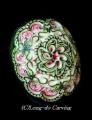 <center>黒皮小玉スイカ</center>
