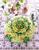 <center>黄色小玉スイカ</center>